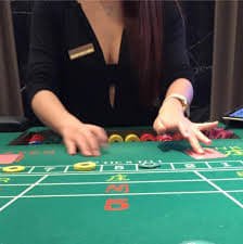 ufa88 Myanmar VIP program နှင့် bonus cashback အကျိုးခံစားနေသောမြင်ကွင်း